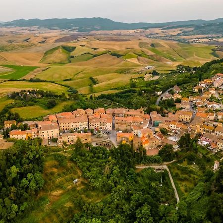 Il Sole Alla Terra Terricciola Exterior foto